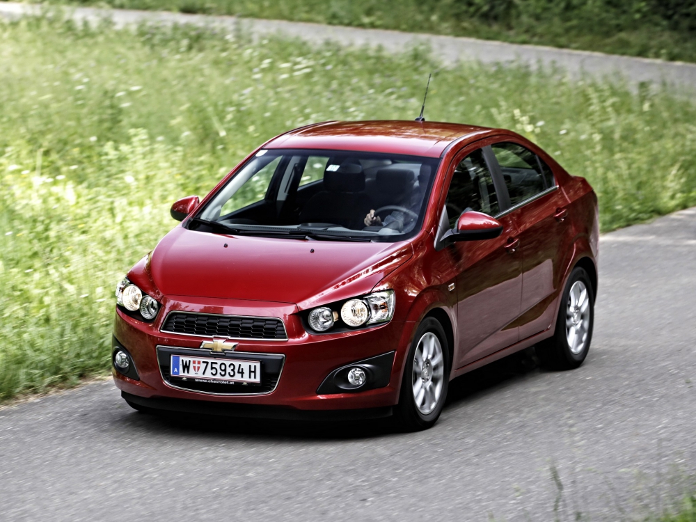 Автошторки для Chevrolet Aveo 2G Седан 4D  (2011 - 2020)