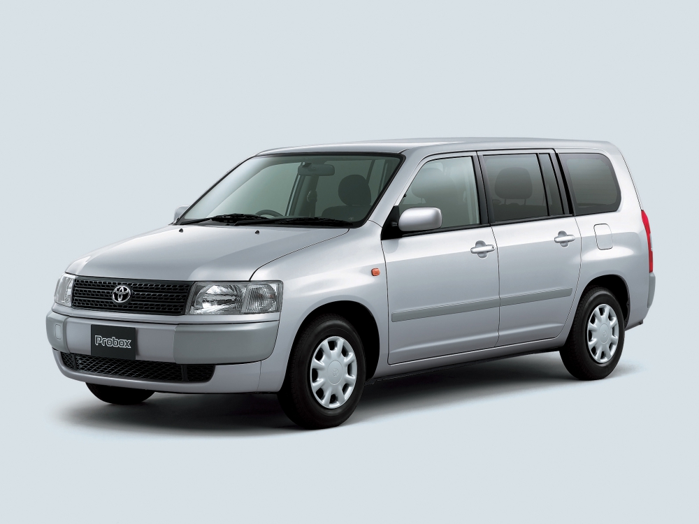Автошторки для Toyota Probox 1G Универсал 5D  (2002 - 2014)