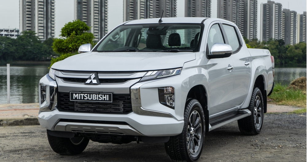 Автошторки для Mitsubishi L200 5G Пикап 4D  (2018 - 2023) Рестайлинг