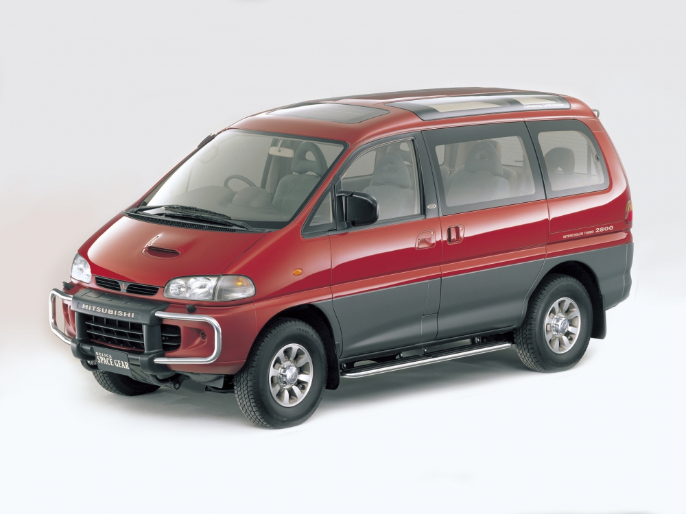 Автошторки для Mitsubishi Delica (Express) 4G Минивэн 5D  (1994 - 2007)
