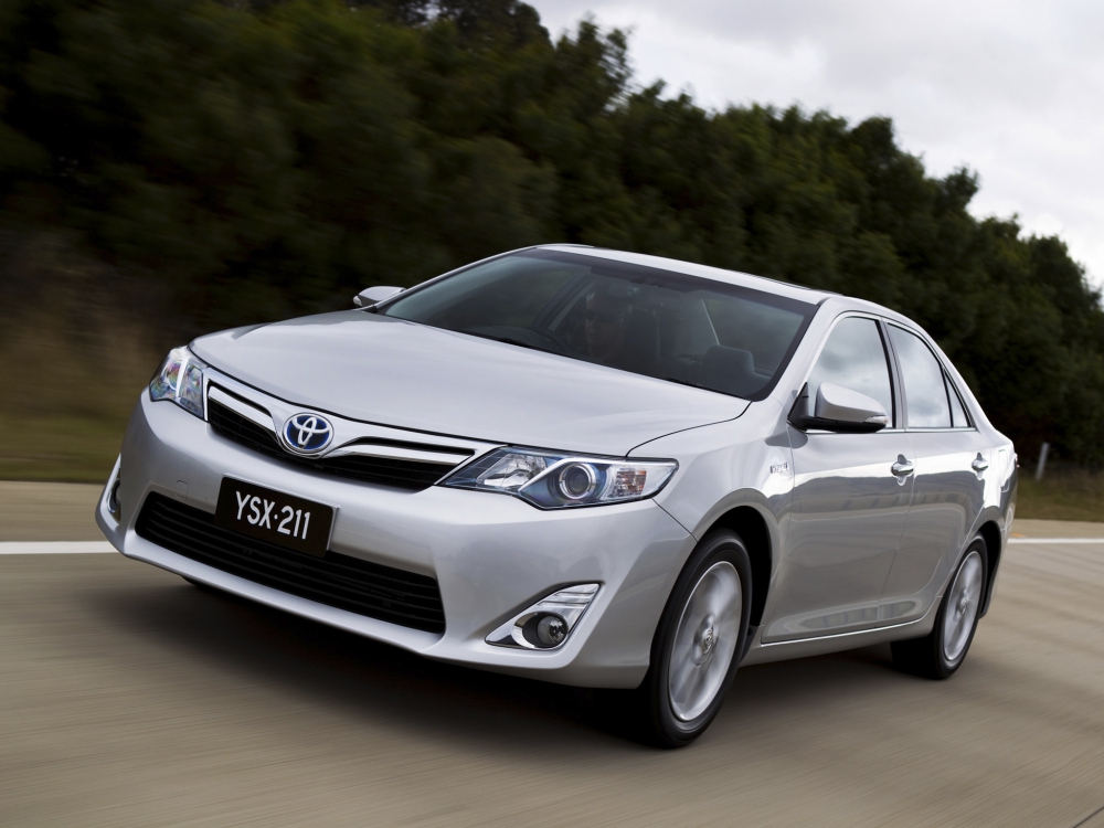 Автошторки для Toyota Camry 7G Седан 4D  (2011 - 2015) Hybrid правый руль