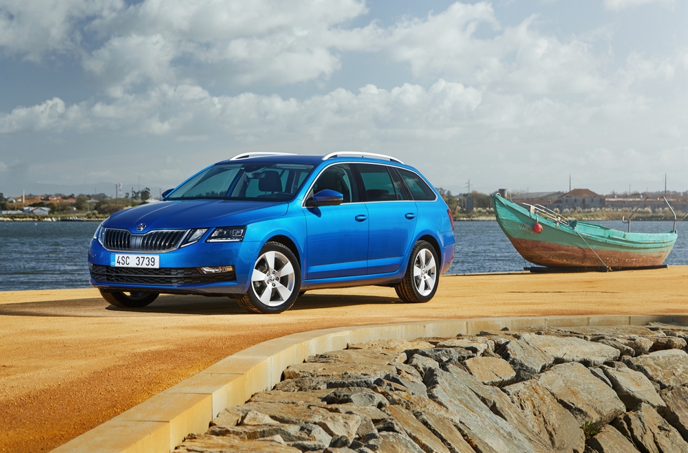 Автошторки для Skoda Octavia 3G Универсал 5D  (2017 - 2020) A7 Рестайлинг