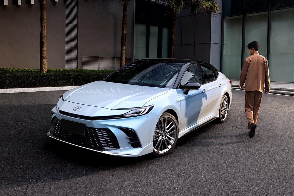 Автошторки для Toyota Camry 9G Седан 4D  (2023 - н.в.) XV80
