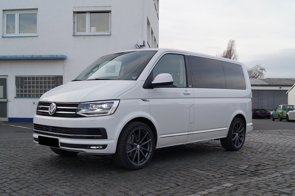 Автошторки для Volkswagen Multivan 6G Минивэн 4D  (2015 - 2019) T6 / Открывается одна задняя боковая дверь