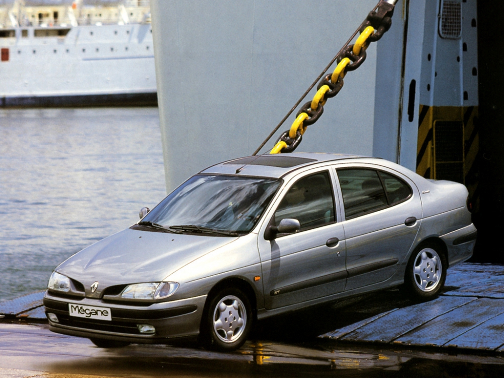 Автошторки для Renault Megane Седан 4D  (1995 - 2003)