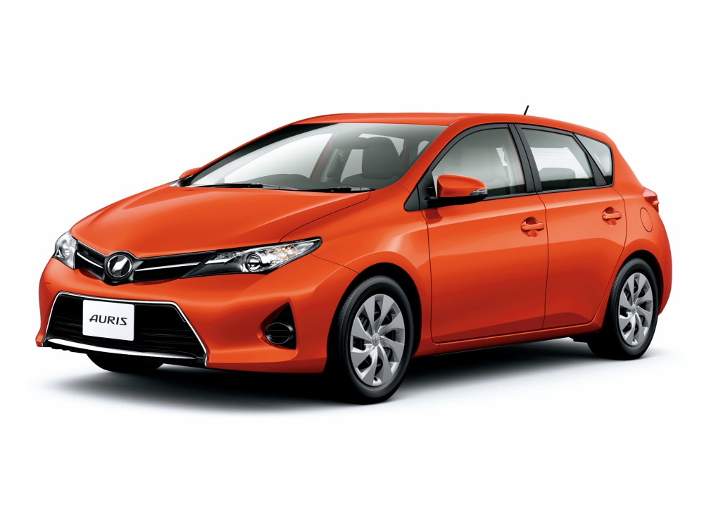 Автошторки для Toyota Auris 2G Хетчбэк 5D  (2012 - 2018) E18 правый руль
