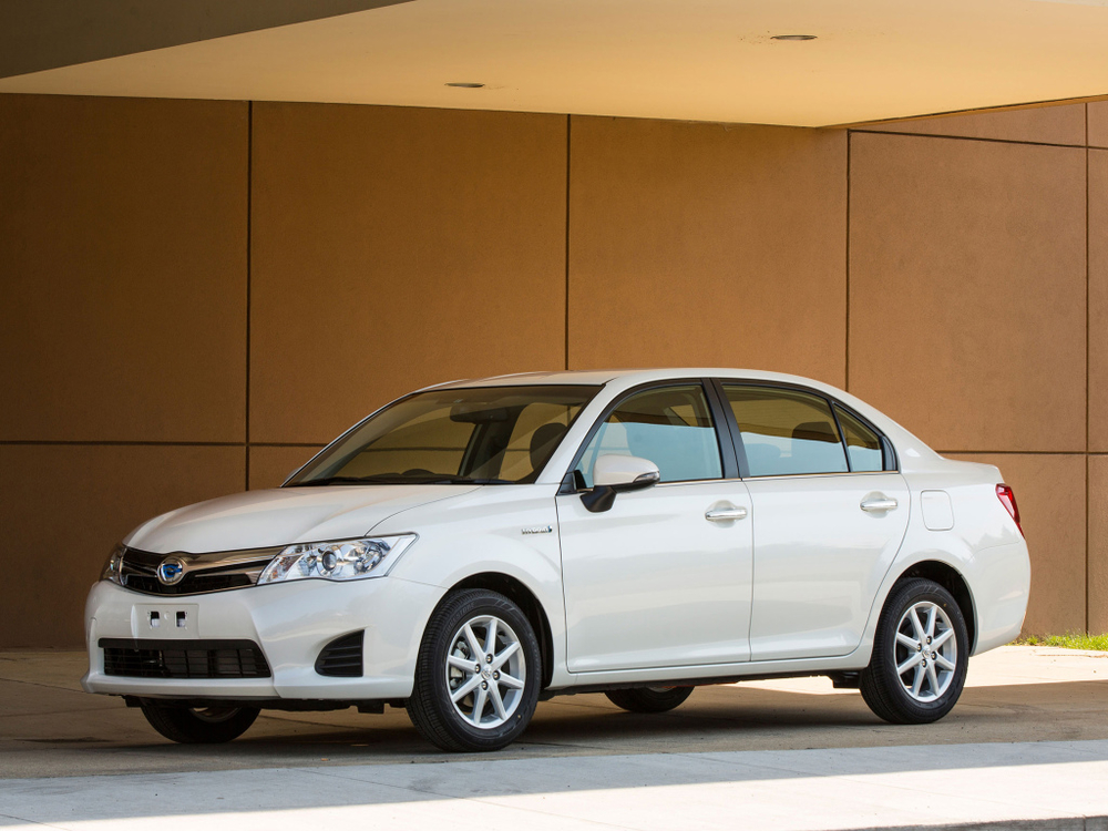 Автошторки для Toyota Corolla Axio 11G Седан 4D  (2012 - 2018) E160