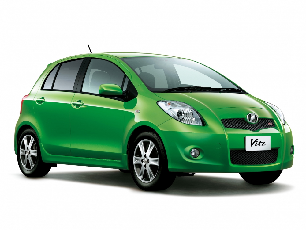 Автошторки для Toyota Vitz 2G Хетчбэк 5D  (2005 - 2010) P90