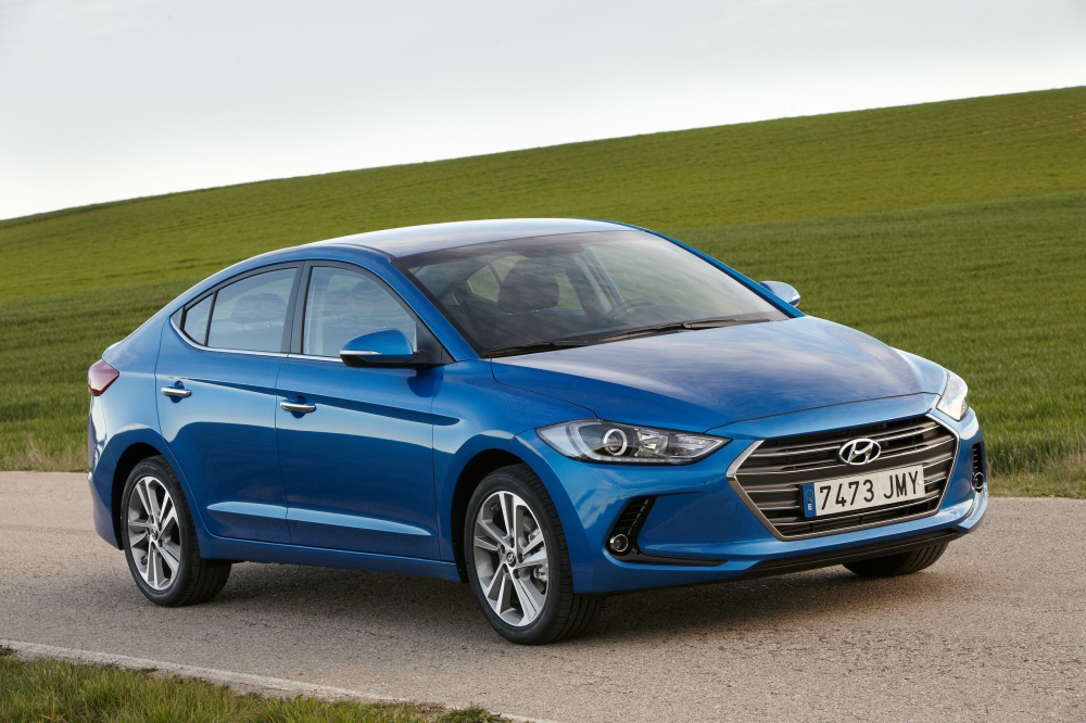 Автошторки для Hyundai Elantra 6G Седан 4D  (2015 - 2018) AD