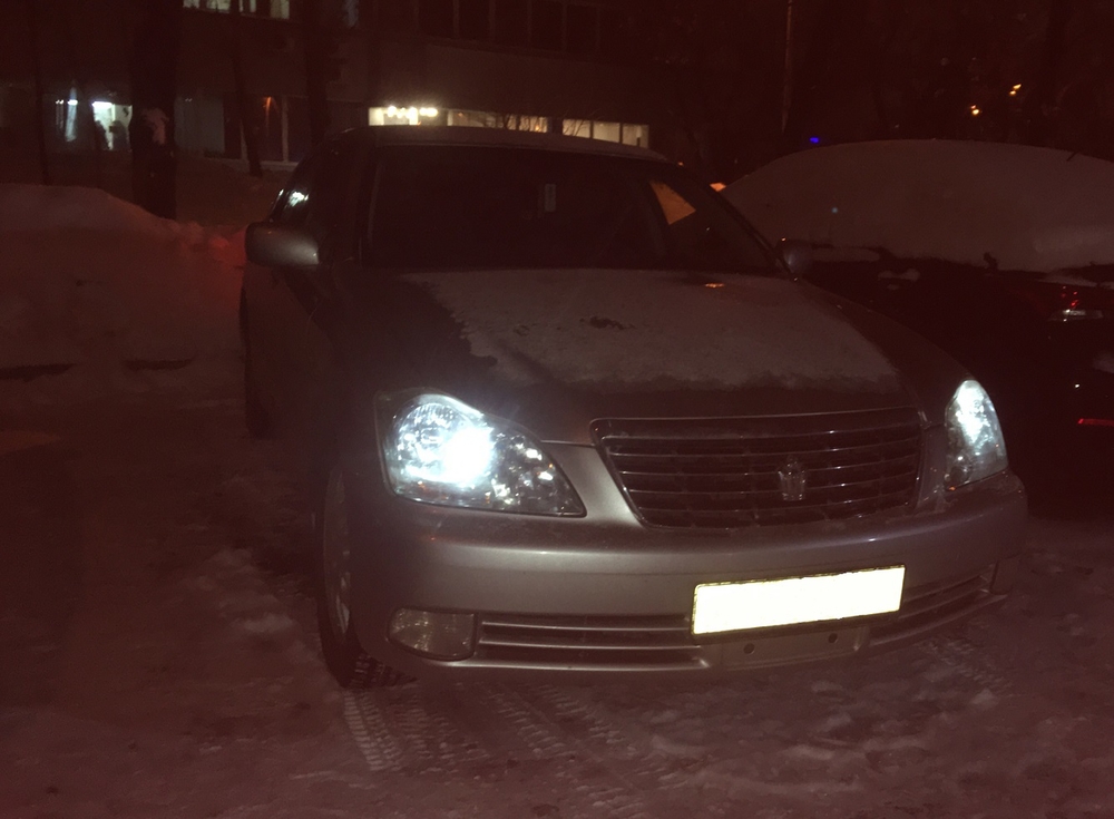 Автошторки для Toyota Crown 12G Седан 4D  (2003 - 2008) S180
