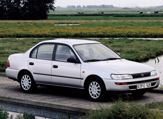 Автошторки для Toyota Corolla 7G Седан 4D  (1991 - 2002) E100