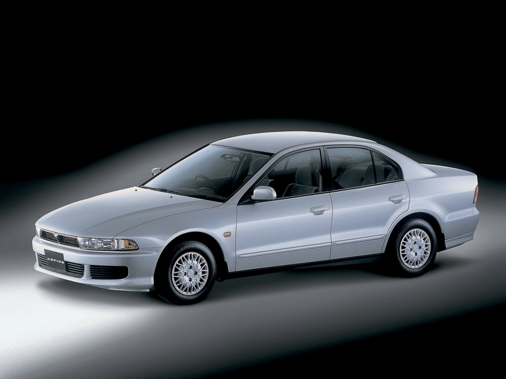 Автошторки для Mitsubishi Aspire Седан 4D  (1998 - 2003)