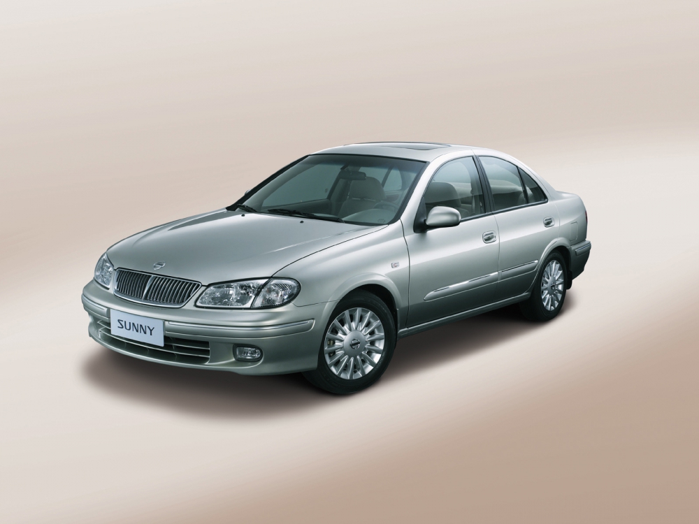 Автошторки для Nissan Sunny Седан 4D  (2000 - 2003) N16