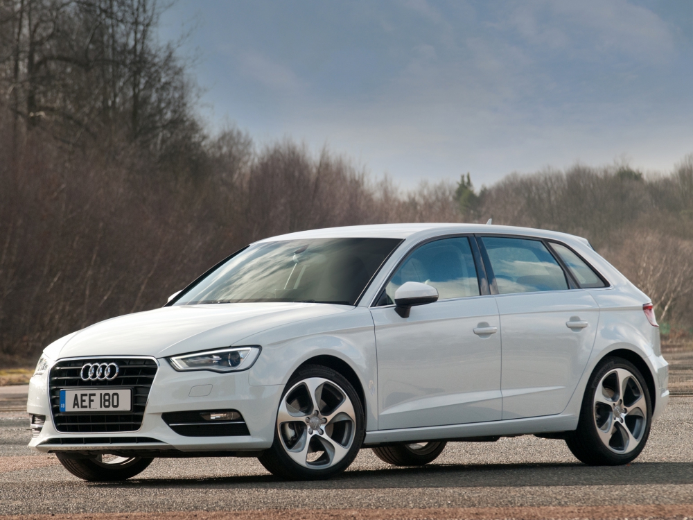 Автошторки для Audi A3 3G Хетчбэк 5D  (2012 - 2016) 8V