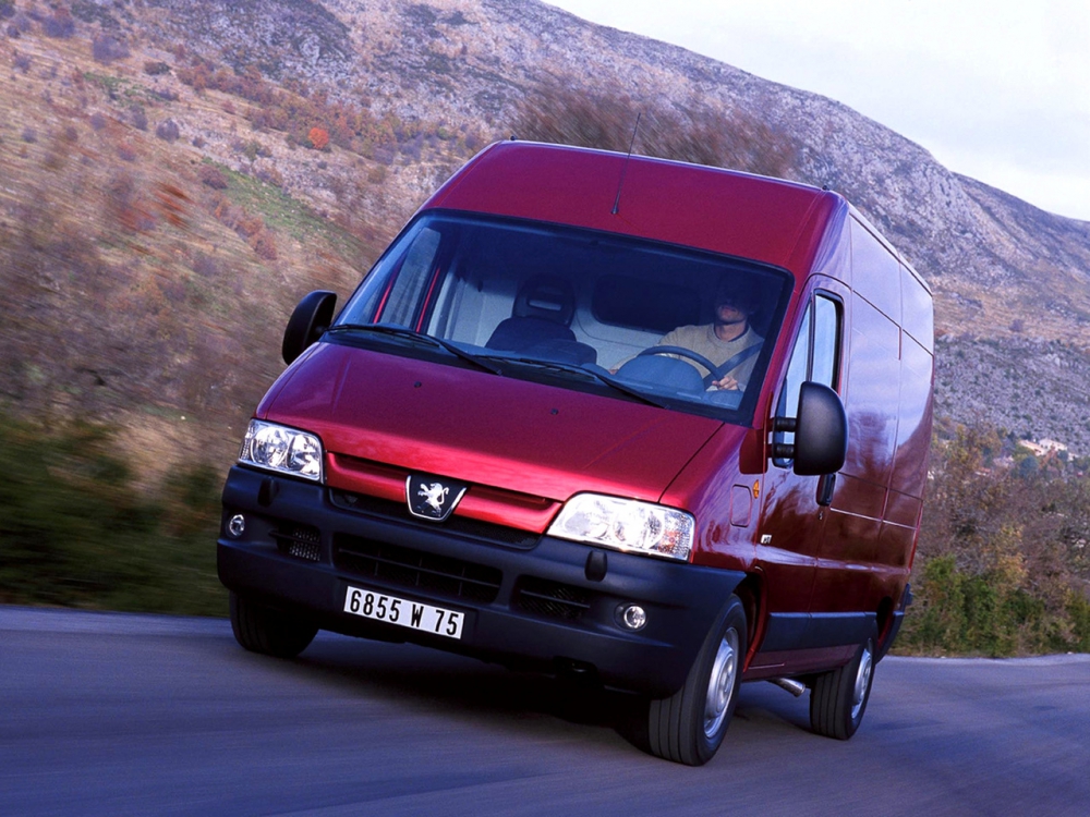 Автошторки для Peugeot Boxer 1G Фургон 4D  (2002 - 2006) Van Рестайлинг