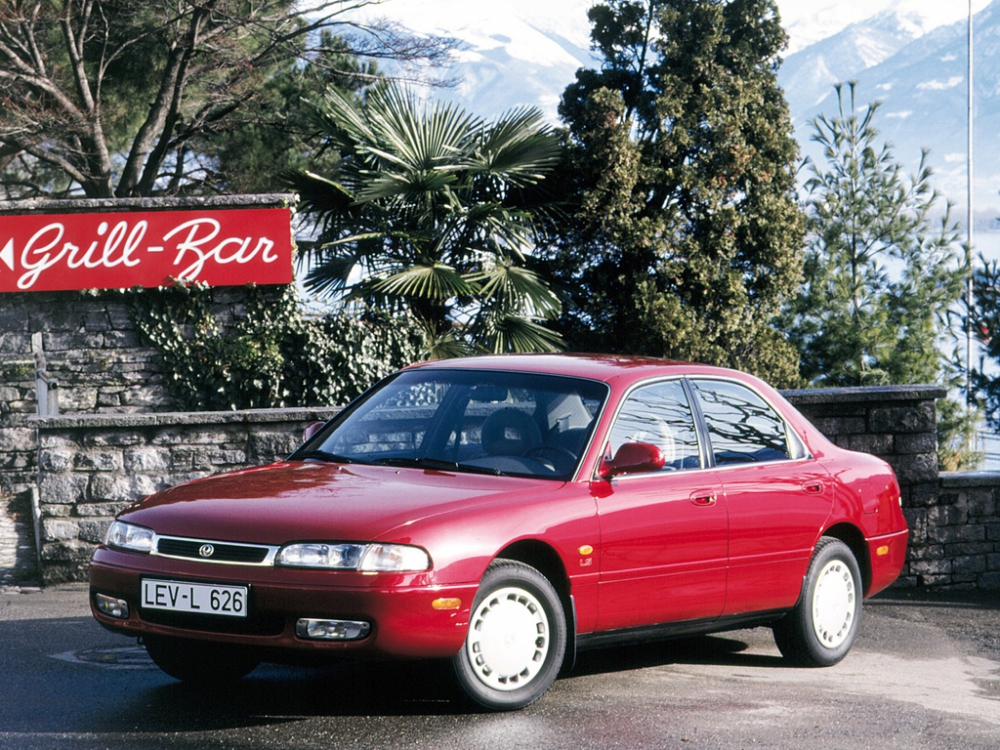 Автошторки для Mazda 626 4G Седан 4D  (1992 - 1997) GE
