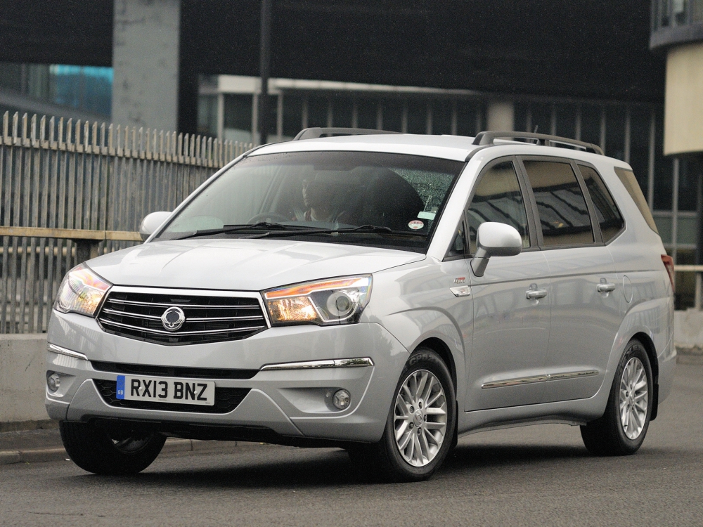 Автошторки для Ssang Yong Turismo Минивэн 5D  (2013 - н.в.)