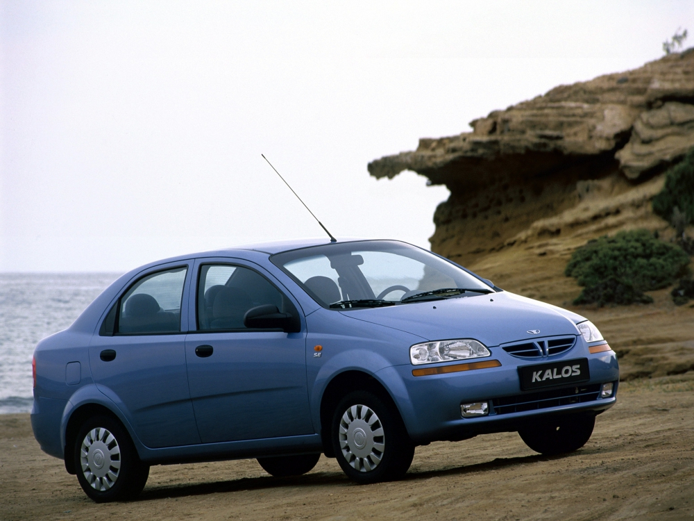 Автошторки для Daewoo Kalos 1G Седан 4D  (2002 - 2006) T200