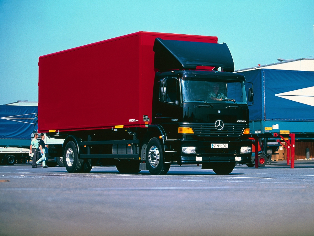 Автошторки для Mercedes-Benz Atego Фургон 2D  (1998 - н.в.)