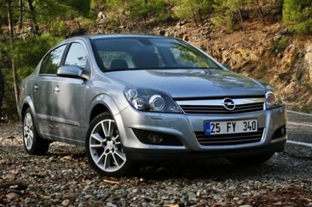 Автошторки для Opel Astra 3G Седан 4D  (2004 - 2014) H