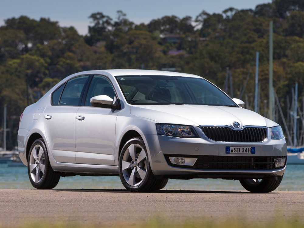 Автошторки для Skoda Octavia 3G Лифтбэк 5D  (2013 - 2017) A7 с дворником