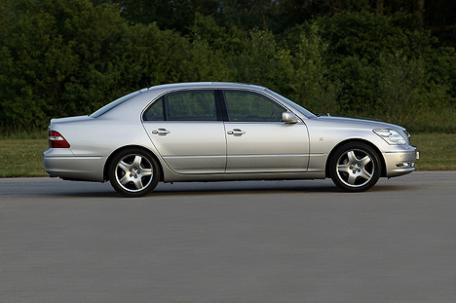 Автошторки для Lexus LS Седан 4D  (2001 - 2006) UCF30