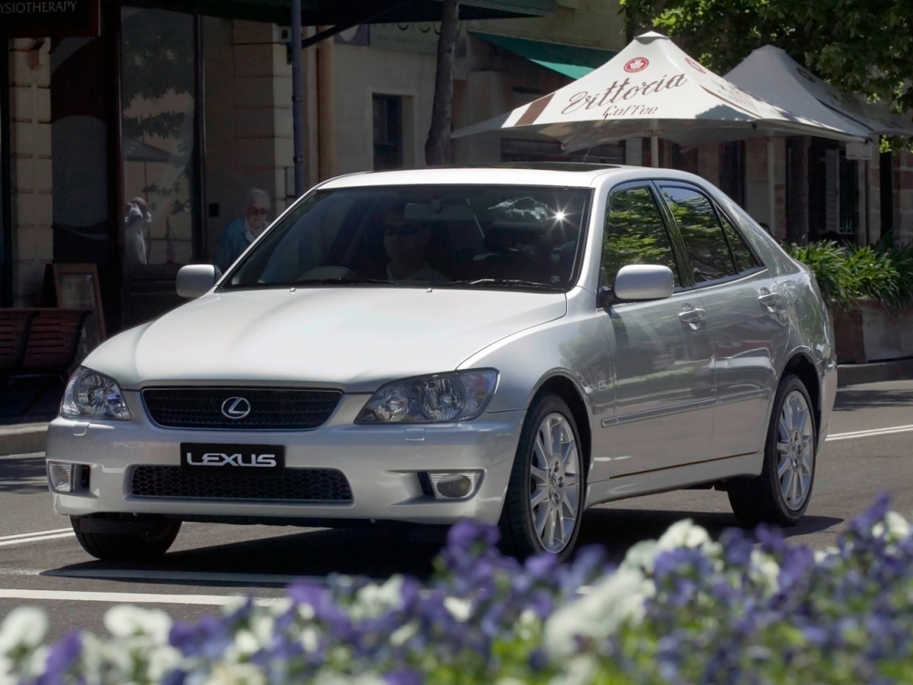 Автошторки для Lexus IS 1G Седан 4D  (1998 - 2005) XE10