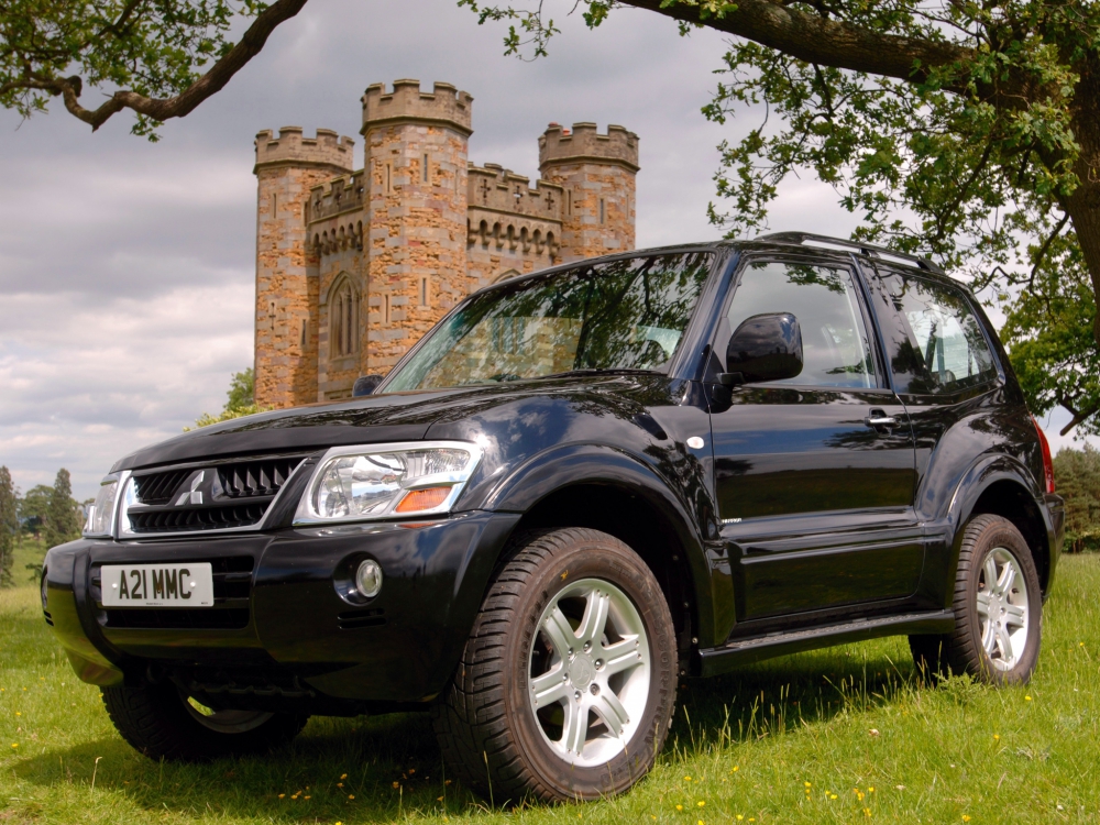 Автошторки для Mitsubishi Shogun 3G Внедорожник 3D  (1999 - 2006)